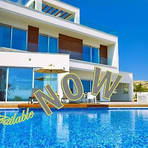 Beachfront Luxury Idania Villa
